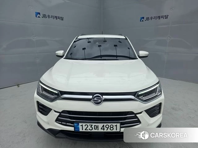 Ssangyong Beautiful Korando 2022 Белый из Кореи