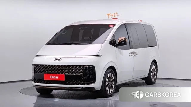 Hyundai Staria 2022 Белый из Кореи