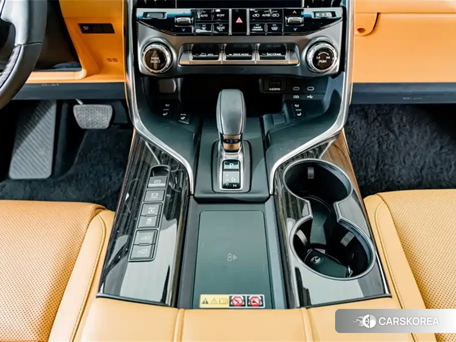 Lexus LX 2025 Белый из Китая