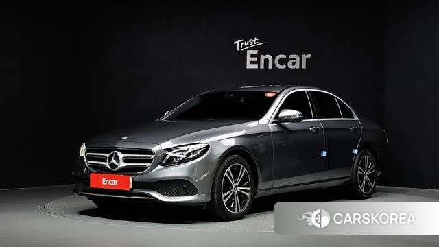 Mercedes-Benz E-Class W213 2020 Серый из Кореи