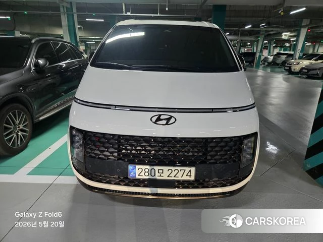 Hyundai Staria 2023 Белый из Кореи