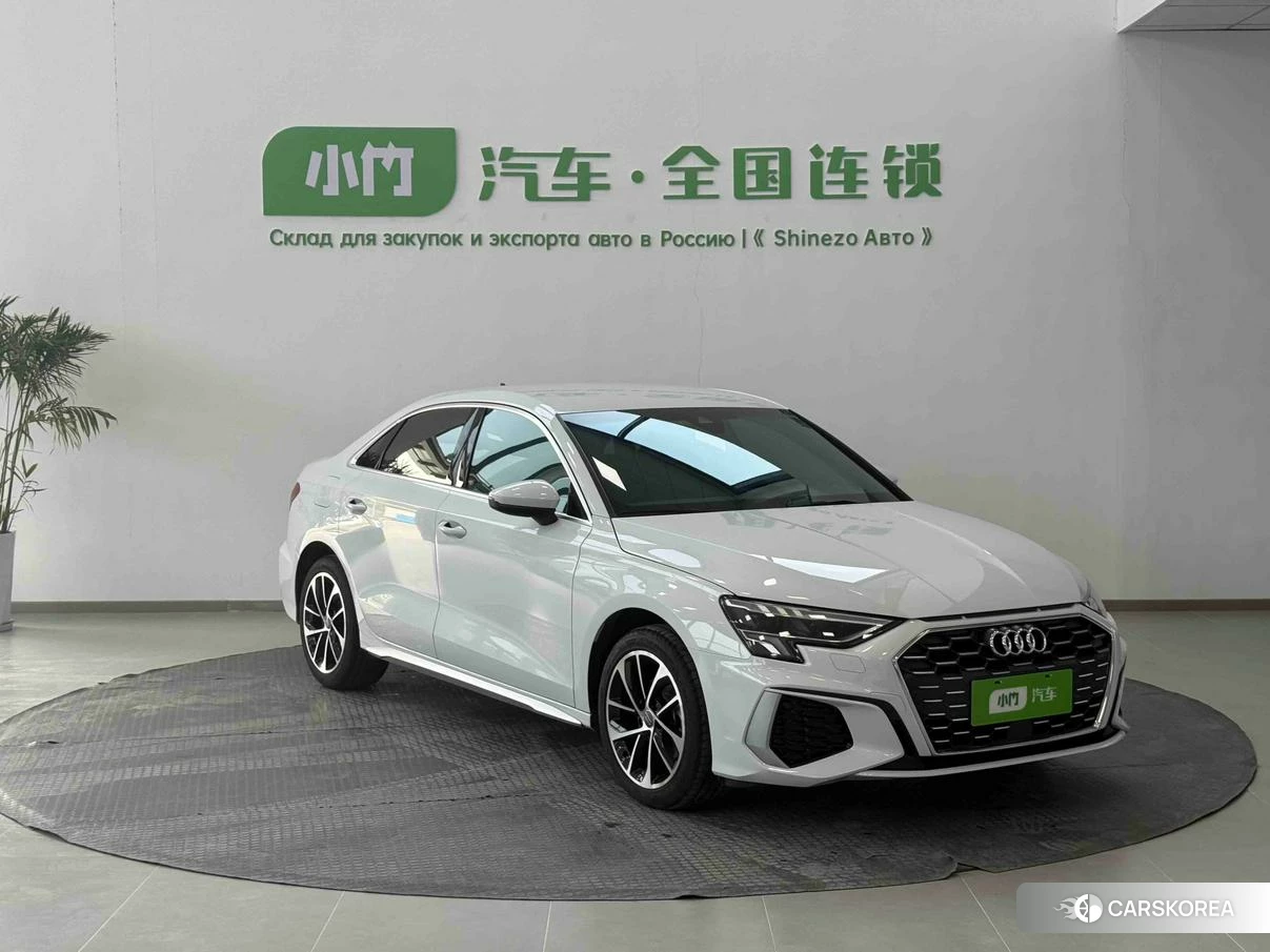 Audi A3 2022 Белый из Китая