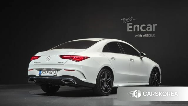 Mercedes-Benz CLA-Class C118 2023 Белый из Кореи
