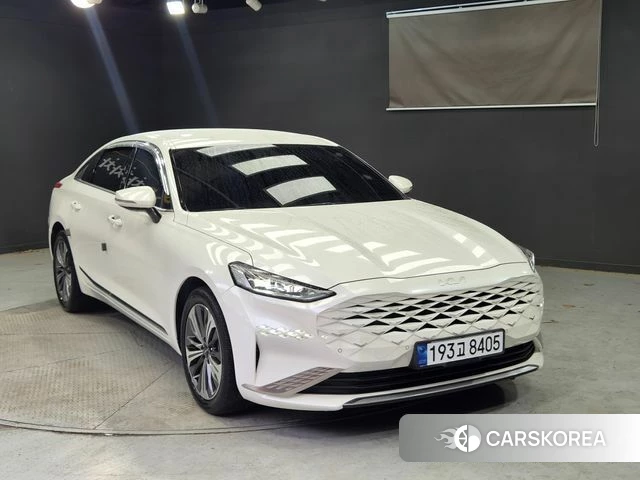 Kia K8 2022 Белый из Кореи