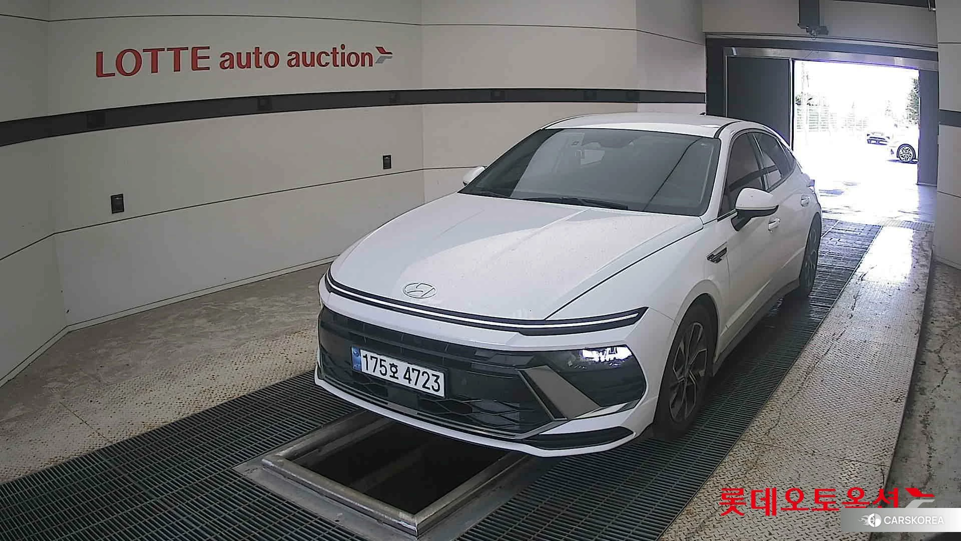 Hyundai Sonata 2024 Serenity White Pearl из Кореи