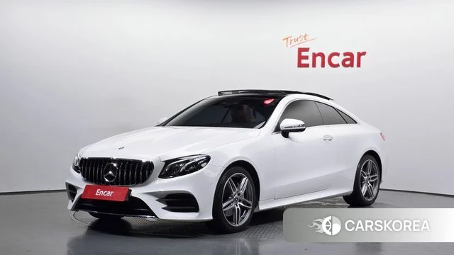 Mercedes-Benz E-Class W213 2018 Белый из Кореи