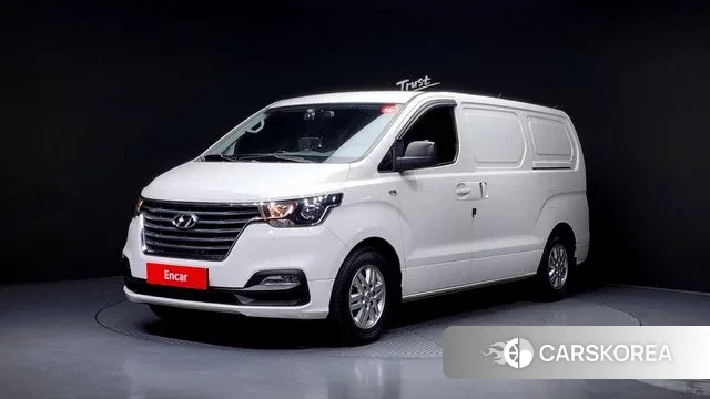 Hyundai The New Grand Starex 2019 Белый из Кореи