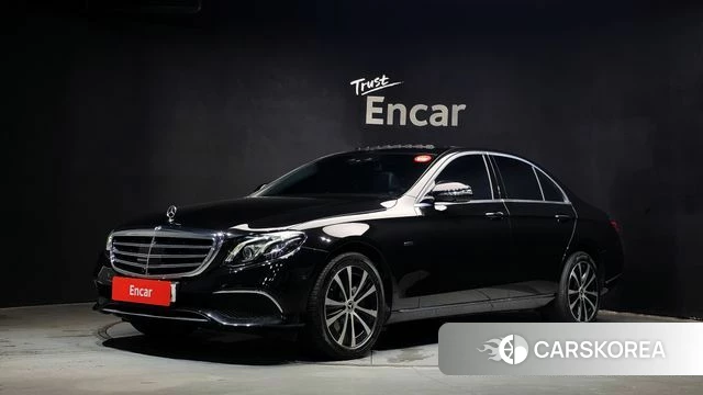 Mercedes-Benz E-Class W213 2020 Черный из Кореи