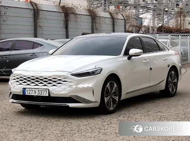 Kia K8 Hybrid 2023 Белый из Кореи