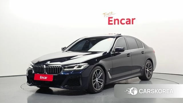 BMW 5 Series (G30) 2021 Черный из Кореи