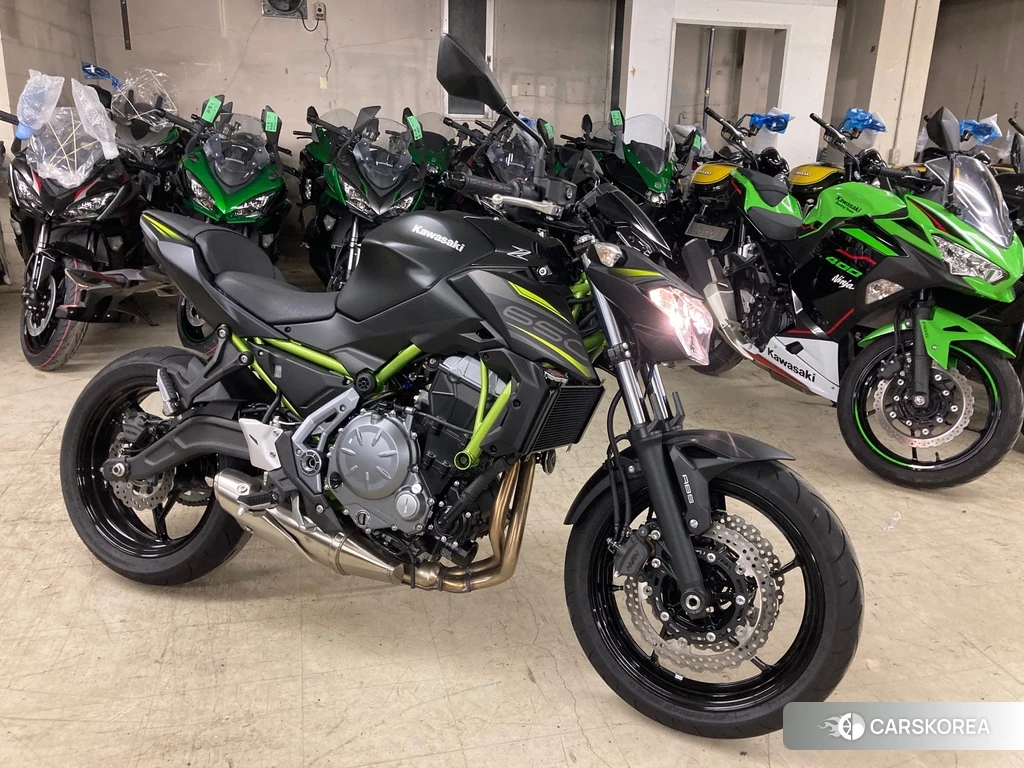 Проданный Kawasaki Z650 ABS 2021 из Японии