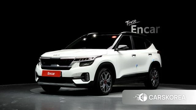 Kia Seltos 2022 Белый из Кореи