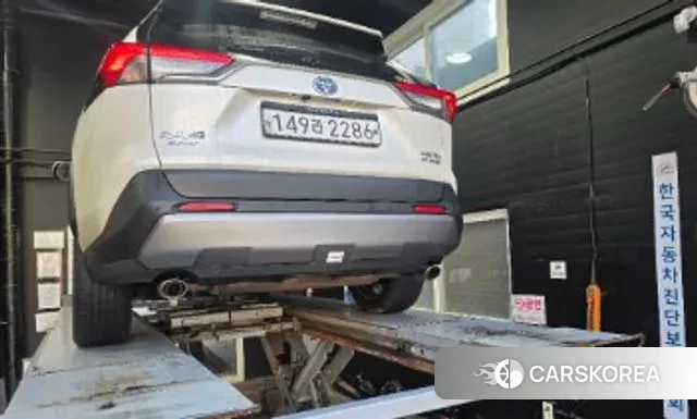 Toyota RAV4 5th Generation 2020 Белый из Кореи