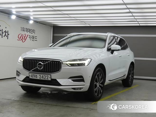 Volvo XC60 second Generation 2018 Белый из Кореи