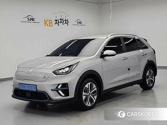 Kia Niro EV 2021 Серебристо-серый из Кореи