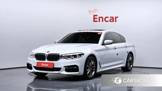 BMW 5 Series (G30) 2018 Белый из Кореи
