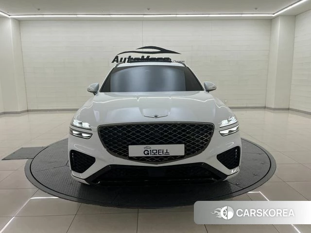 Genesis GV70 2022 Белый из Кореи