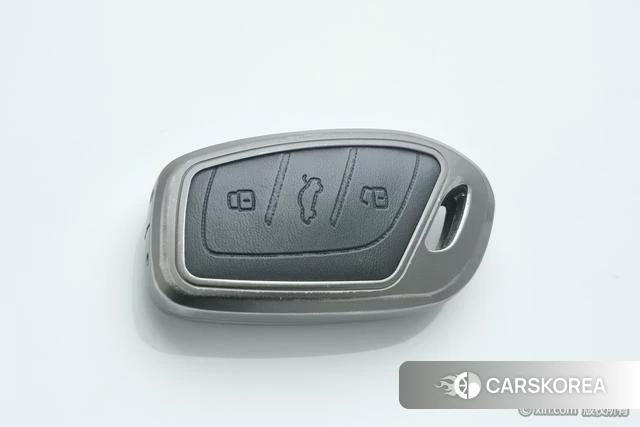 Roewe RX5 2025 Белый из Китая