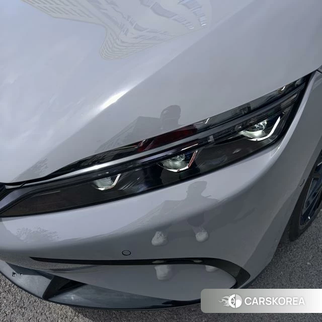 BYD Han DM 2025 Темно-серый из Китая