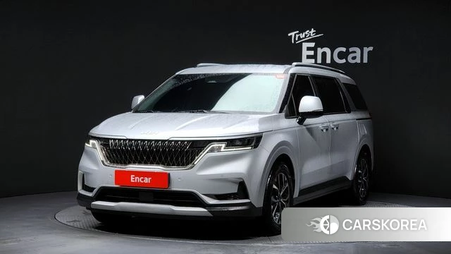 Kia Carnival 4th generation 2022 Серебряный из Кореи