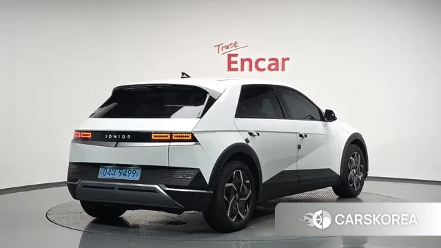 Hyundai Ionic 5 2021 Белый из Кореи