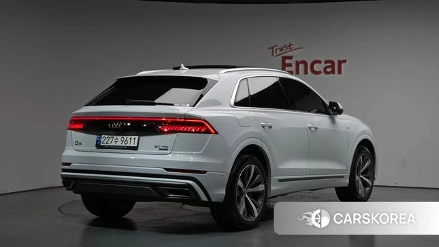 Audi Q8 (4M) 2021 Белый из Кореи