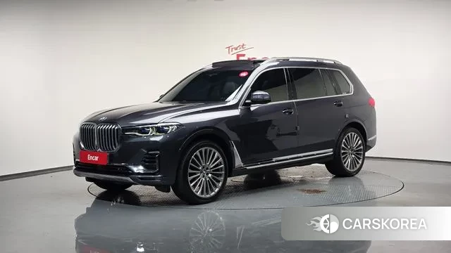 BMW X7 (G07) 2021 Серый из Кореи
