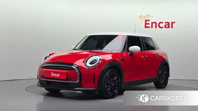 Mini Cooper 2023 Красный из Кореи