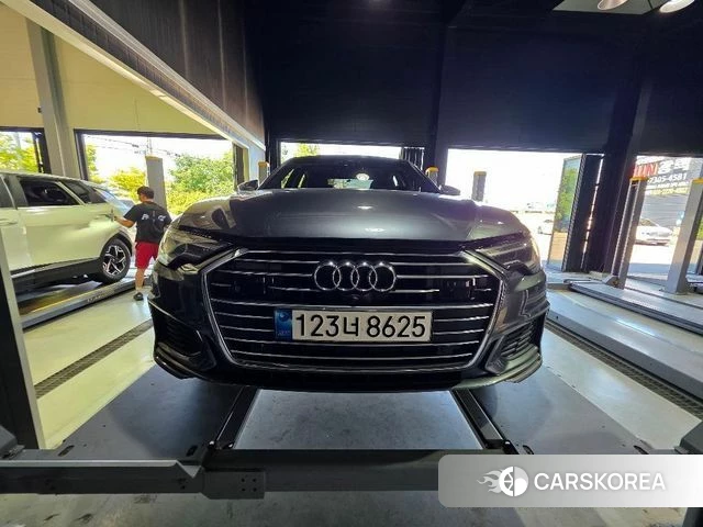 Купить Audi A6 (C8) из Южной Кореи