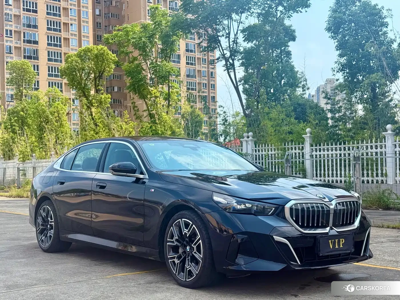 BMW 5 series 2025 Черный из Китая