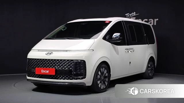 Hyundai Staria 2021 Белый из Кореи