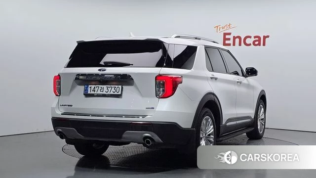 Ford Explorer 6th Generation 2020 Белый из Кореи