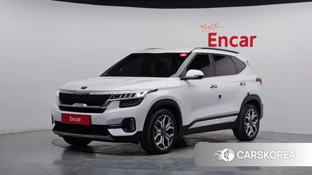 Kia Seltos 2019 Белый из Кореи