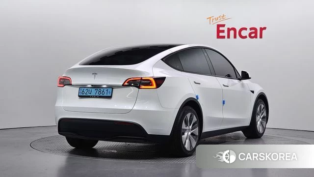 Tesla Model Y 2024 Белый из Кореи