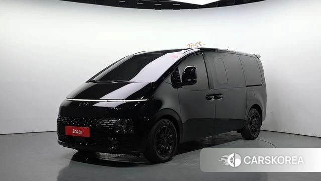 Hyundai Staria 2023 Черный из Кореи