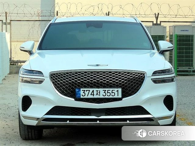 Genesis GV70 2023 Белый из Кореи