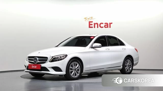 Mercedes-Benz C-Class W205 2020 Белый из Кореи