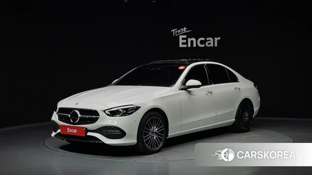 Mercedes-Benz C-Class W206 2024 Белый из Кореи