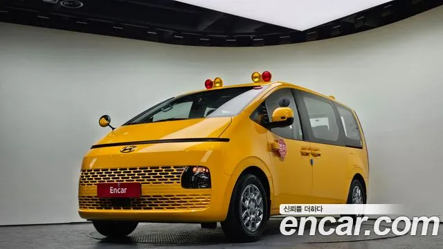 Hyundai Staria 2021 Желтый из Кореи