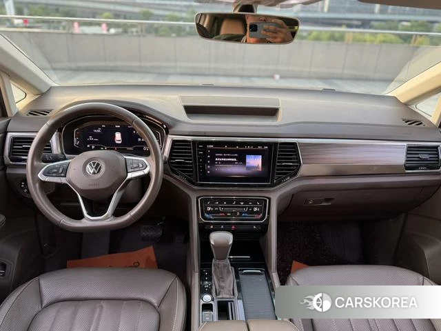 Volkswagen Weiran 2022 Шампань из Китая