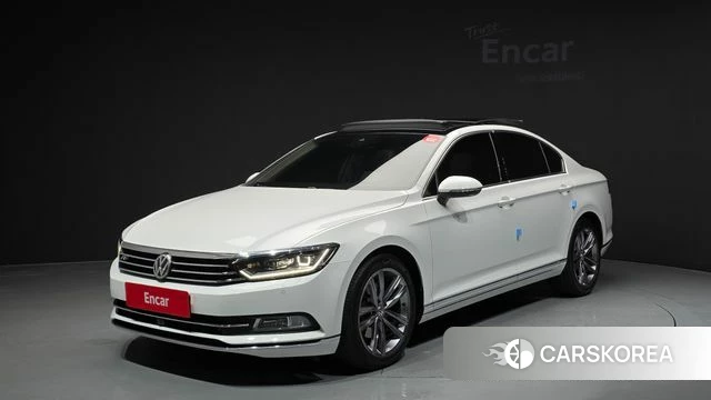 Volkswagen Passat GT (B8) 2018 Белый из Кореи