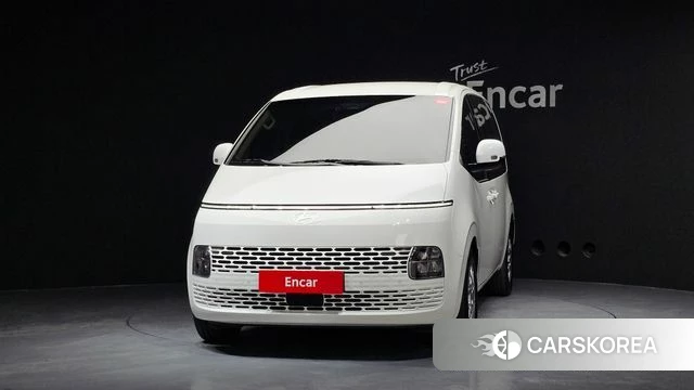 Hyundai Staria 2025 Белый из Кореи