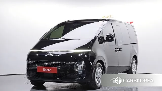 Hyundai Staria 2023 Черный из Кореи