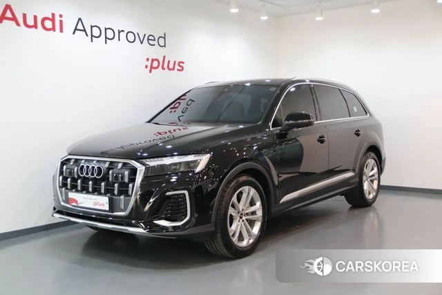 Audi Q7 (4M) 2024 Черный из Кореи