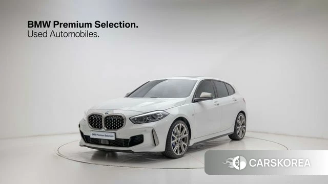 BMW 1 Series (F40) 2024 Белый из Кореи
