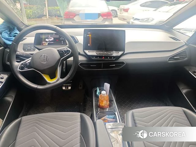 Volkswagen ID.3 2024 Белый из Китая