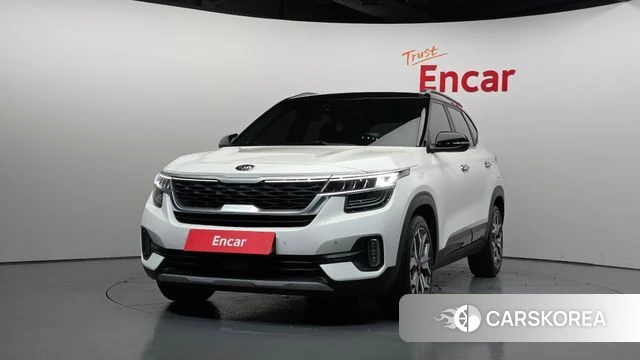 Kia Seltos 2020 Белый из Кореи