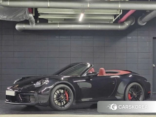 Porsche 911(992) 2023 Черный из Кореи