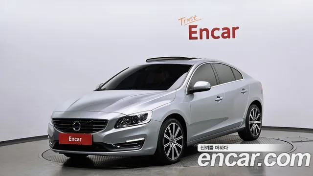 Volvo S60 2018 Серебряный из Кореи