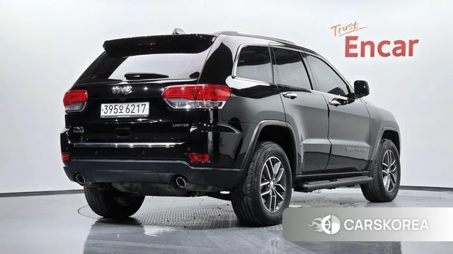 Jeep Grand Cherokee 2018 Черный из Кореи